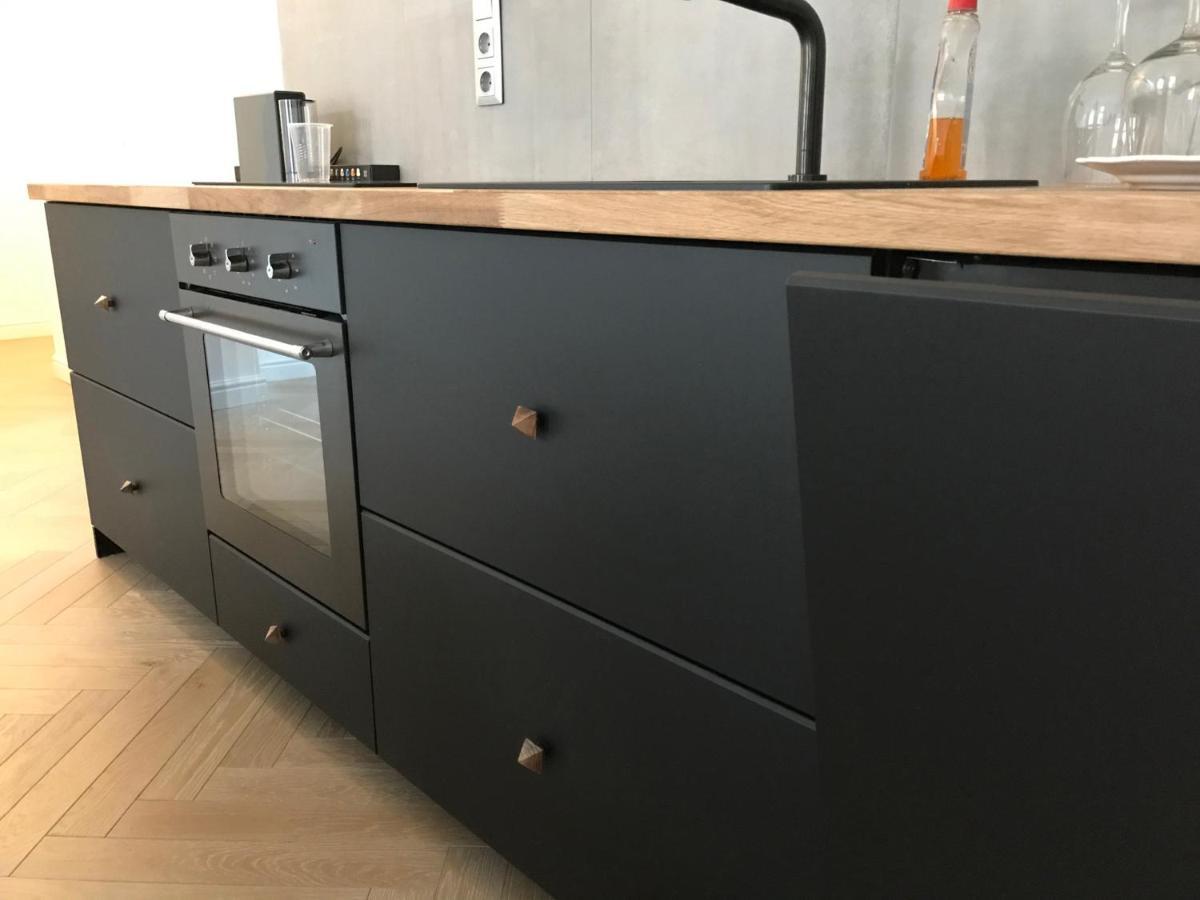 Iranyi - Flat In The Heart Of Downtown * Budapest